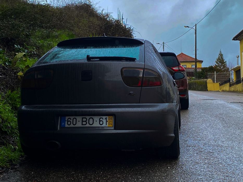 Vendo Seat em ótimo estado