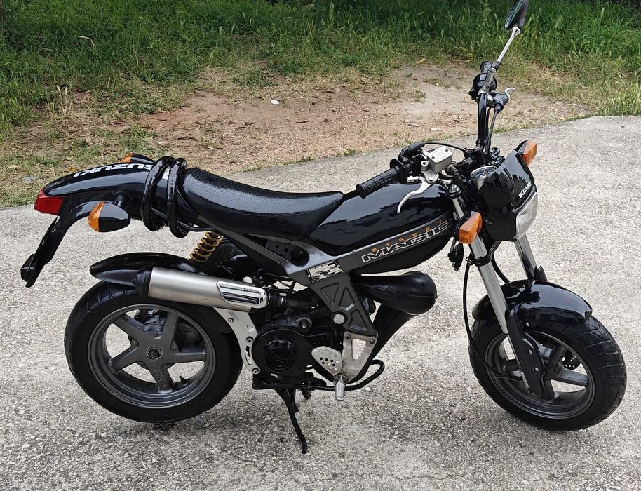 Vendo motas clássicas