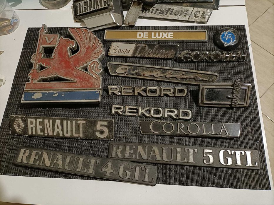 Emblemas carros antigos