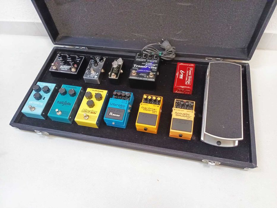 Diago Tourman Pedalboard PB04 c/ transformador Fire Custom Shop