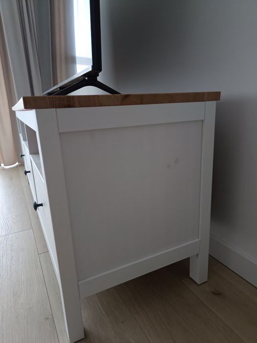 Szafka RTV Ikea Hemnes biała bejca / sosna