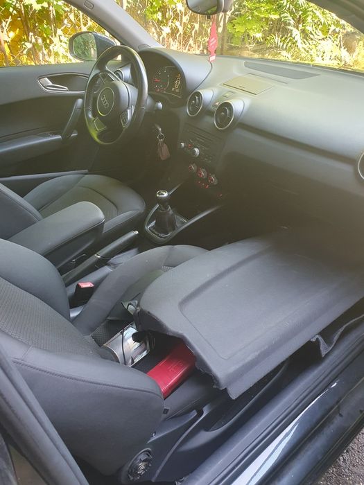 AudiA1,1.6 diesel