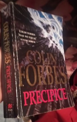 на английском книга The Precipice colin forbes Триллер Колин Форбс