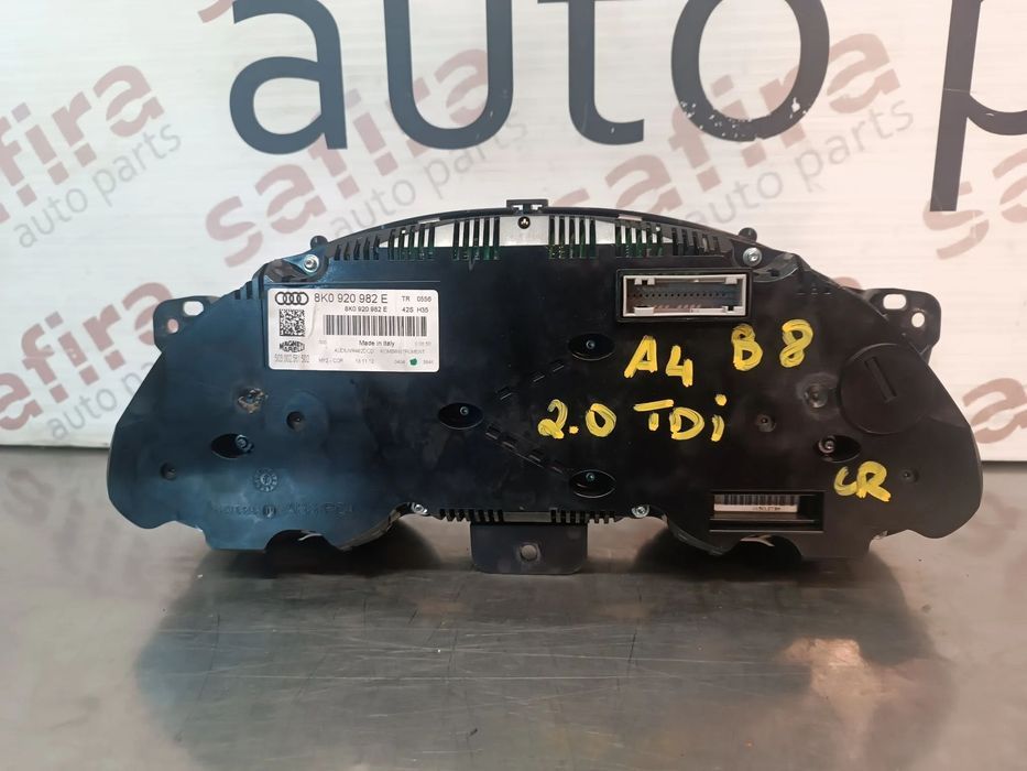 QUADRANTE AUDI A4 B8 2008-2015 (INGLÊS - MILHAS) (PARA PEÇAS)