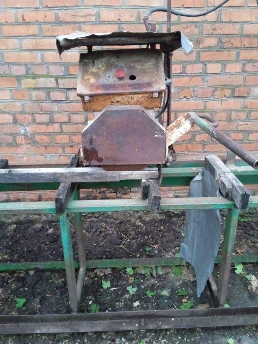 Станки деревообробні б.у фрезерний,розпиловочний, рейсму