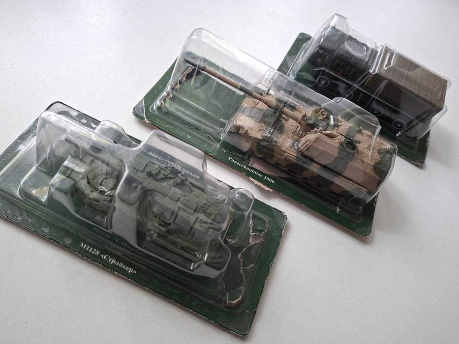 Zestaw 3 modeli 1:72 Eaglemoss Panzerhaubitze 2000 M1128 Stryker MAZ-535A