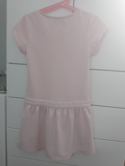 Sukienka pudrowy róż na ok 6 lat