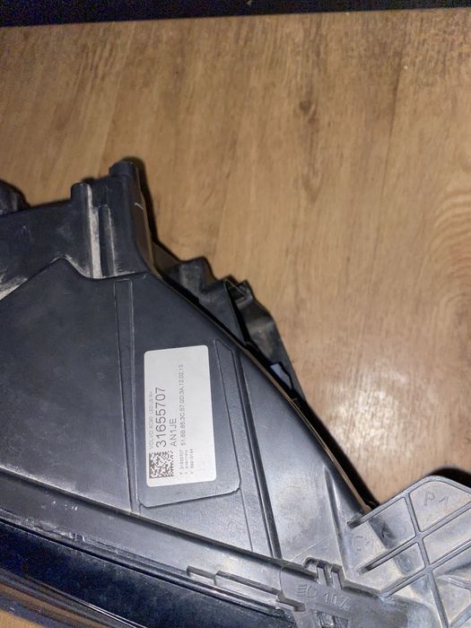 Фара права Volvo XC90 31655707 USA 2019-