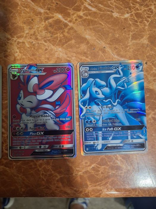 Karty pokemon błyszczące