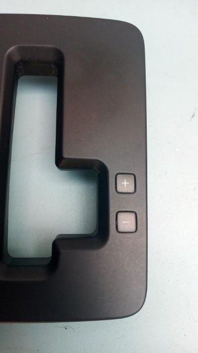 Накладка на кулису Volkswagen Touareg 2003-2009 Разборка Туарег акпп