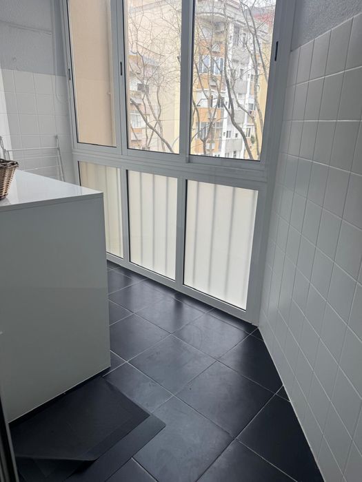 Apartamento T2 totalmente remodelado e mobilado