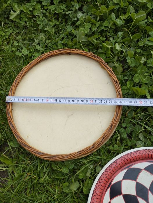 Zestaw tacek do podawania