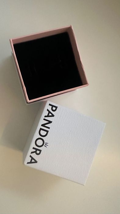 Pudełka Tous, Svarowski, Apart