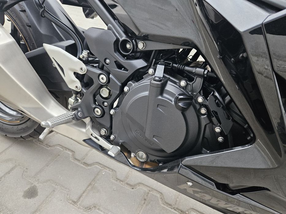 kawasaki zx4r - купить мототехнику - Цена на OLX.ua