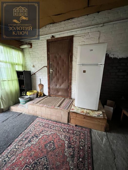 Продаж частини будинку