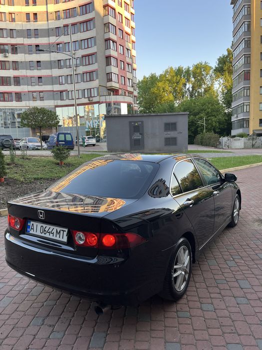 Продам Accord автомат !