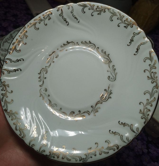 Продам чайную тройку фарфор Германия мадонна volkstedt