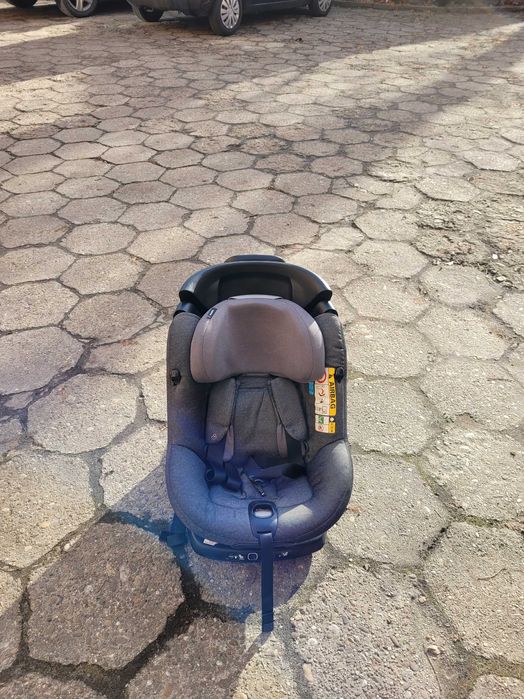 Fotelik obrotowy maxi-cosi AxissFix