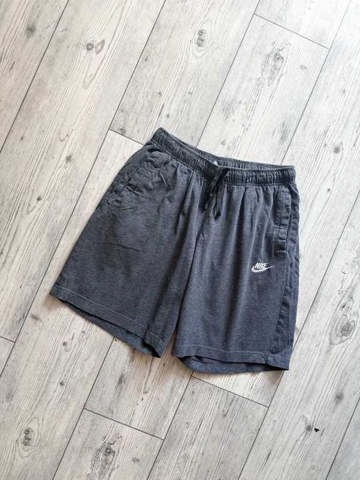 nike szare spodenki dresowe M