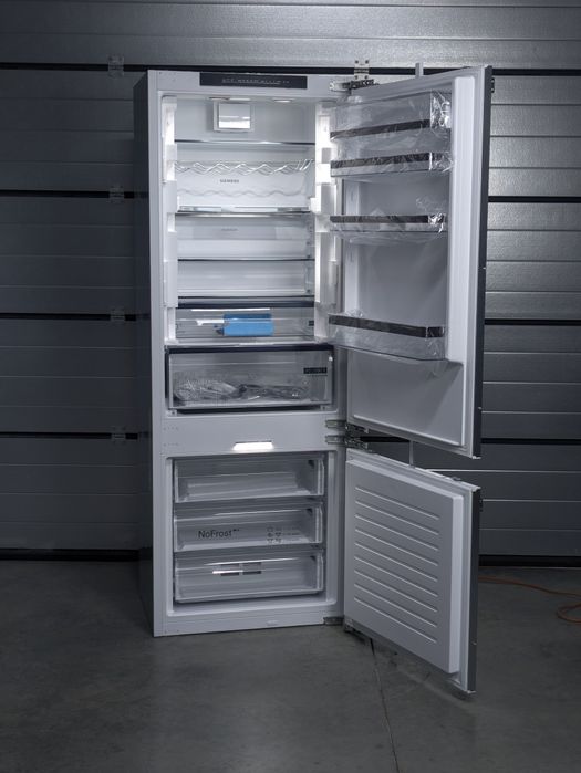 Новий Вбудований Великий Холодильник Siemens KB96N з Німеччини