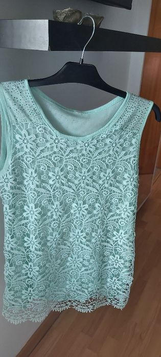 Tops preto e rosa novos e branco