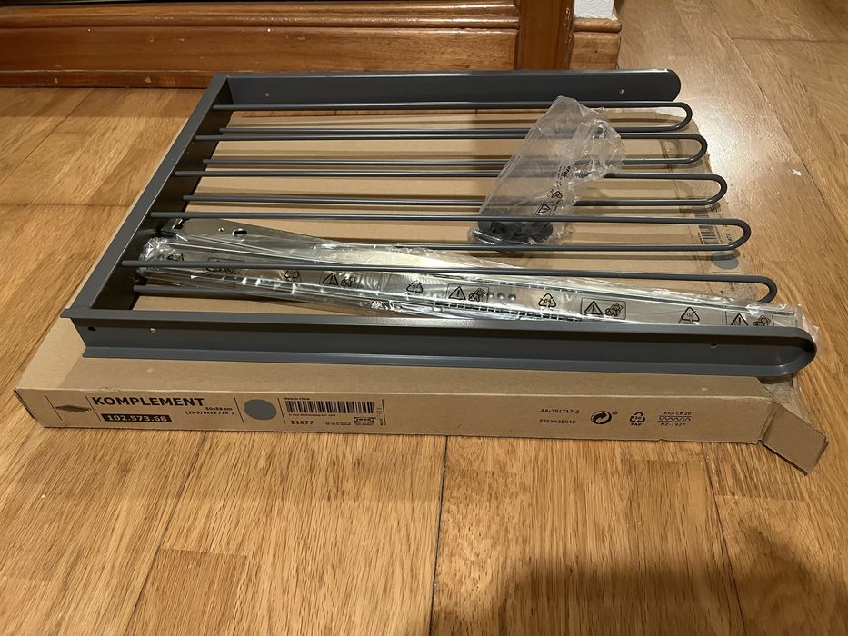 Calceiro Extraível KOMPLEMENT (IKEA)