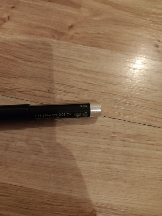 Eyeko rozswieltlacz w kredce Pearl