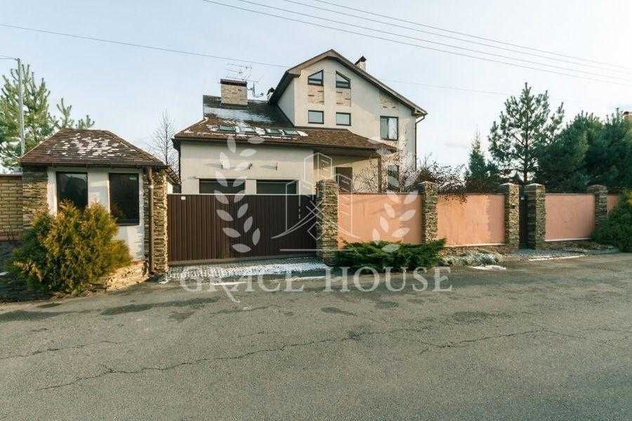 Продаж будинку з басейном та підвалом Віта-Поштова  15 соток газ