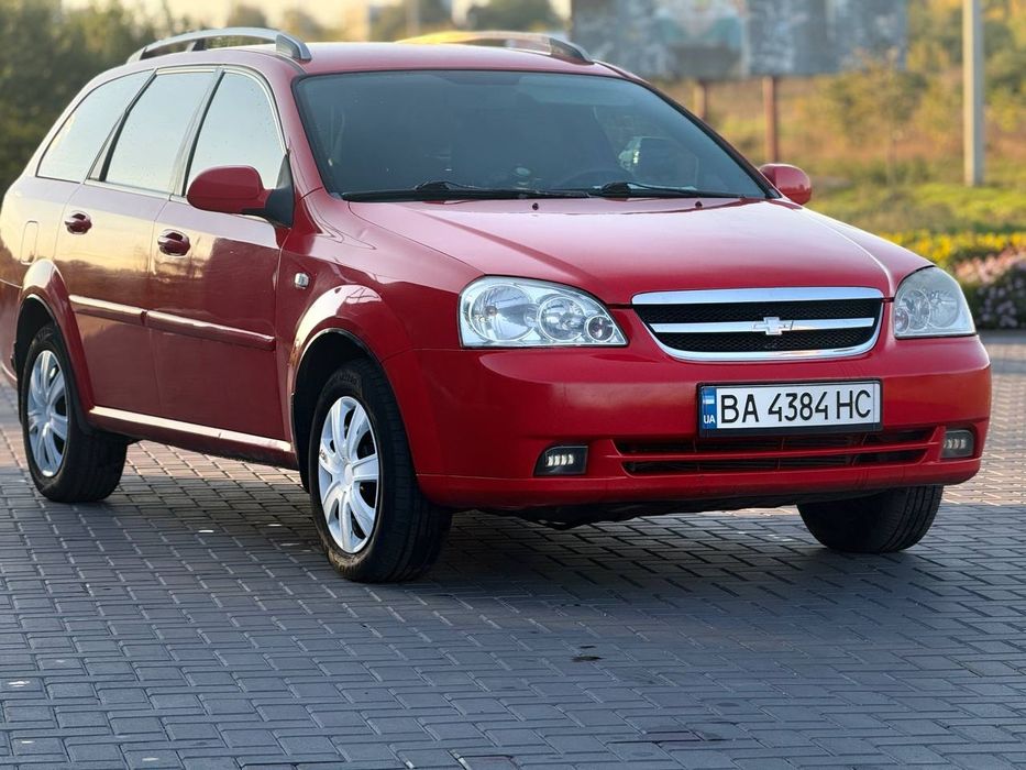Продам Chevrolet Lacetti в кузові Універсал