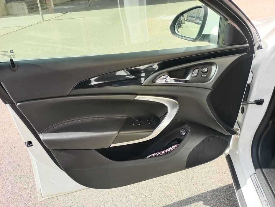 Opel Insignia 2015р   Дв-2,0 (163к.c.) Діз. КПП-мех-6.