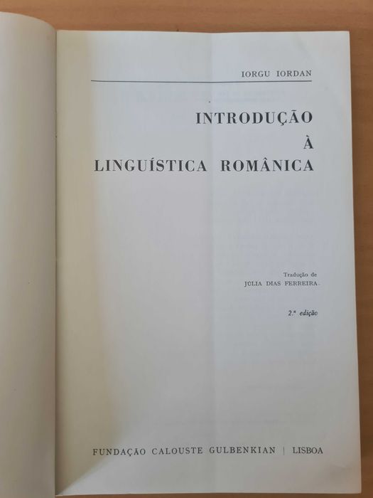 Livro "Introdução à Linguística Românica" de Iorgu Iordan