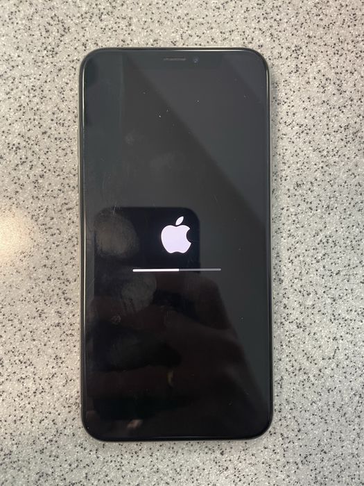 Sprzedam iPhone X 64 GB