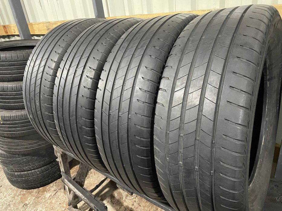 Шини резина літо 225/65 R17 Bridgestone Turanza T005