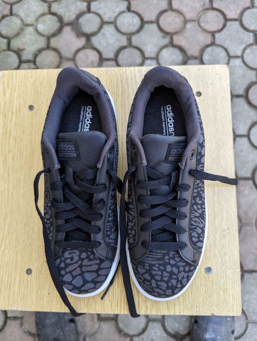 Кросівки кеди  adidas