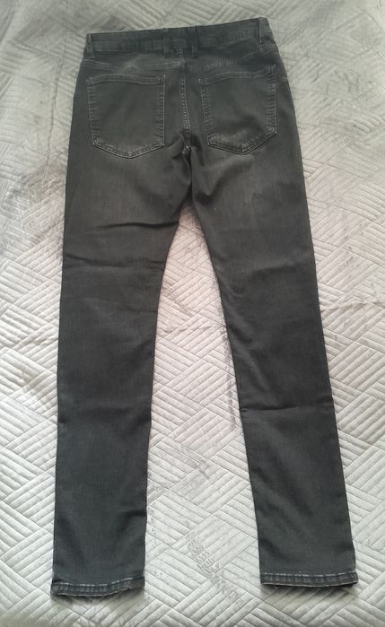 Темно-сірі чоловічі джинси