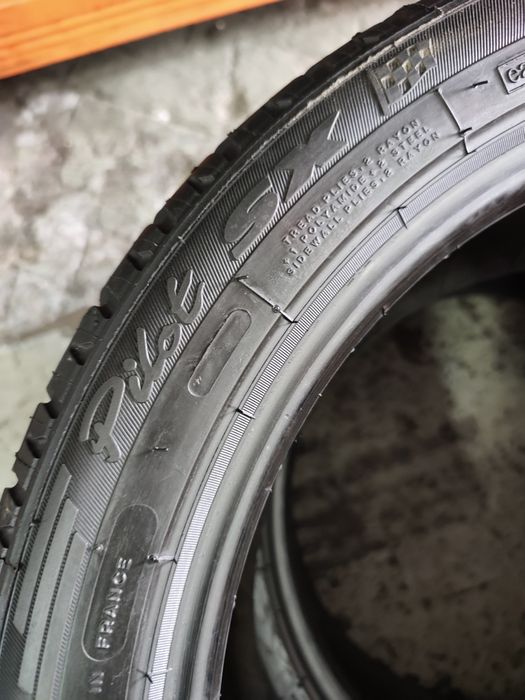 Pneus 235/40zr17 Michelin Pilot SX com 100% piso