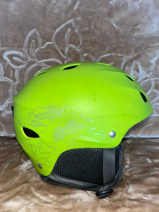 Kask Narciarski 4F Limonkowy + Gogle Gratis (Uszkodzone)