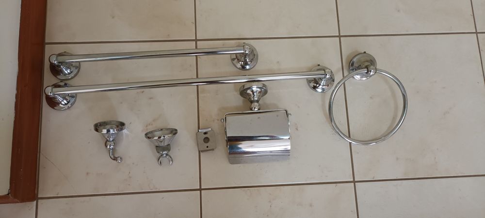 Espelho e acessórios de WC