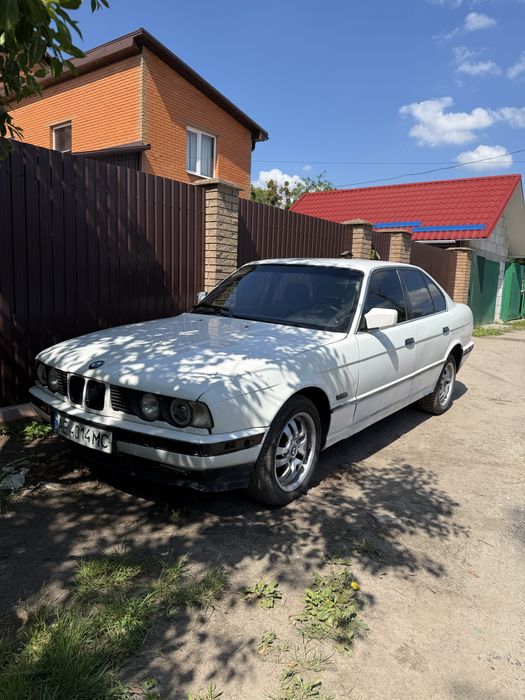 BMW e34 520i. M 20 B 20