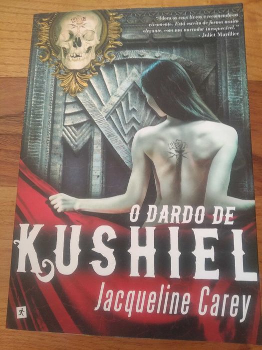 Vários Livros, aventuras, comédia etc