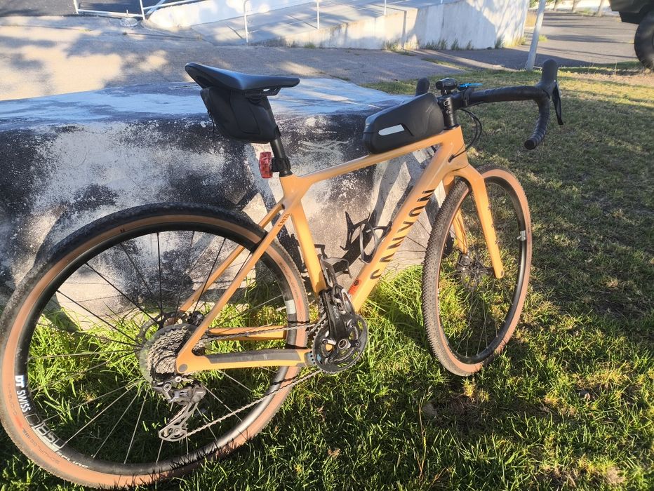Canyon Grizl CF 7  cor Curry Powder.