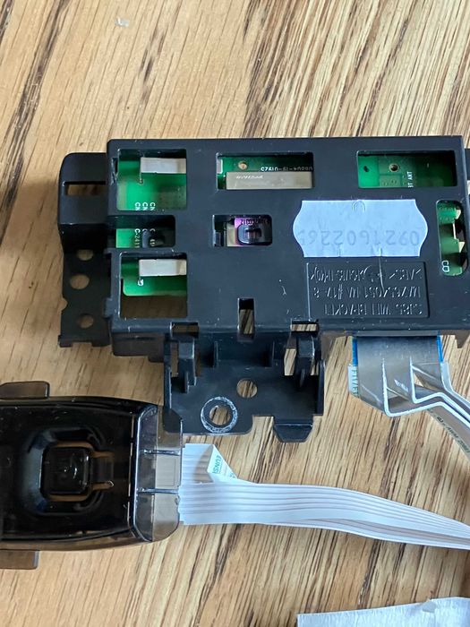 Części do TV LG 55UN81003LB płyta główna i inne części.