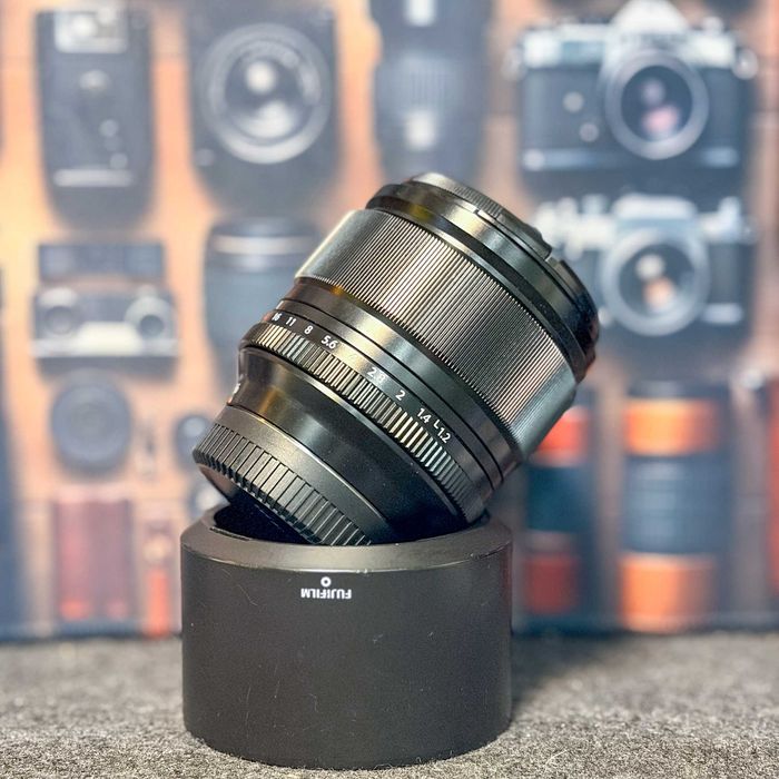 Fujifilm XF 56mm f/1.2 R