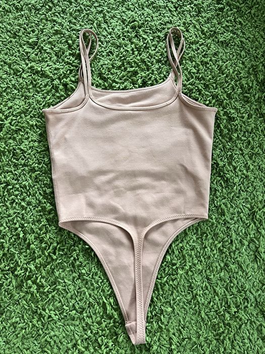 Майка жіноча Nike Body