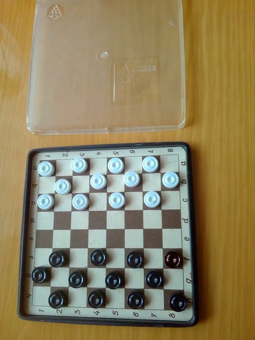 Шашки дорожні -міні