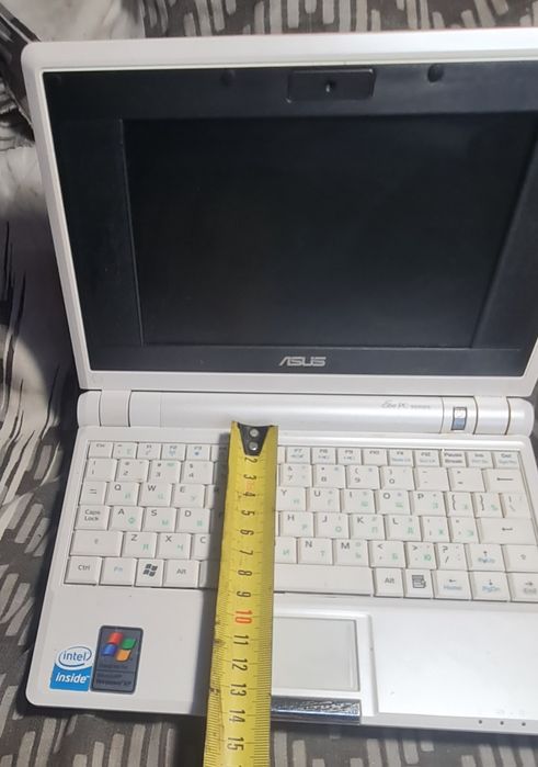 Ноутбук мини,Asus Eee PC, на запчасти,sharp, статуэт