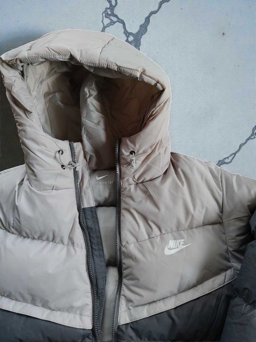 Nike Storm-Fit Puffer Jacket White / Gray – Nike Sportswear