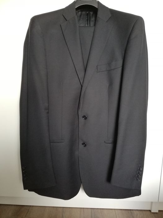 Garnitur męski granatowy