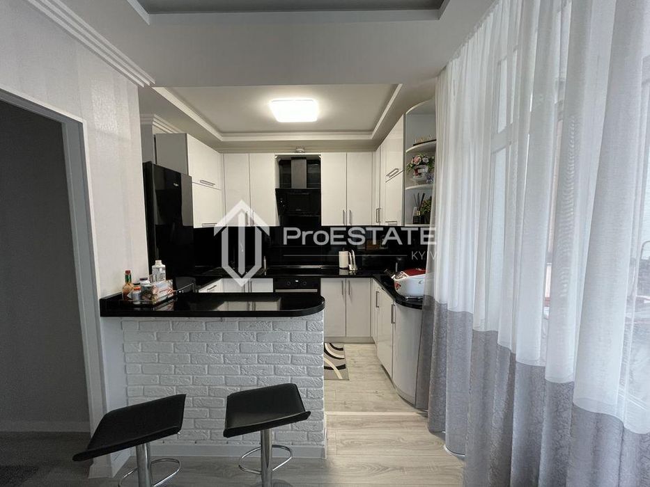 Однокімнатна квартира ЖК "Яскравий" Оболонський р-н