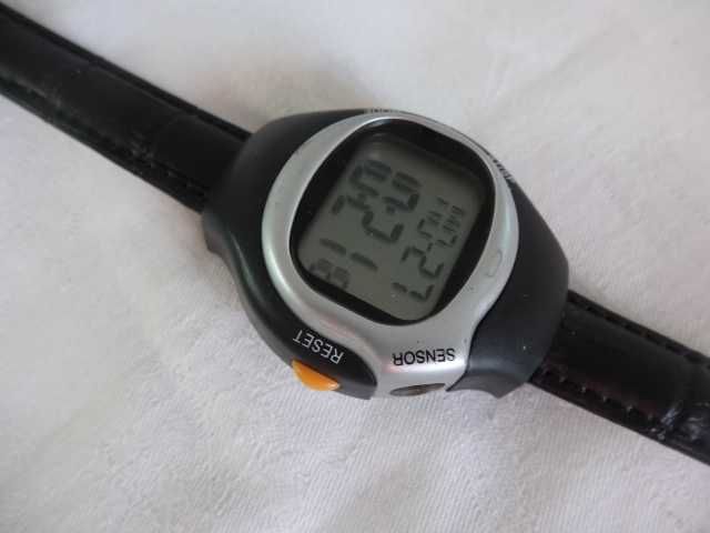 Наручний годинник водонепроникаючий  Іспанія